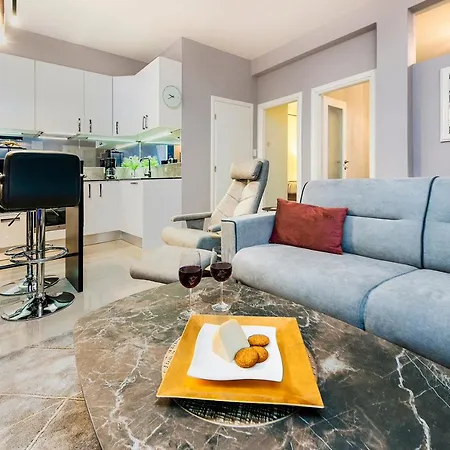Bella Campagna - Luxury Two Bedroom Daire Rovinj