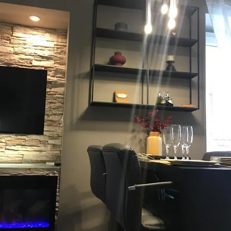 Bella Campagna - Luxury Two Bedroom *