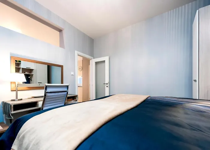 Bella Campagna - Luxury Two Bedroom *